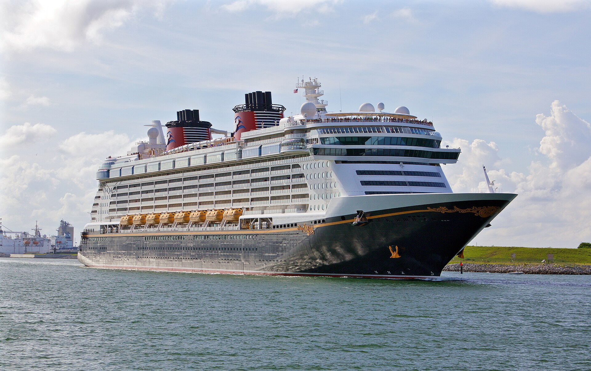 Restaurantes rotativos Disney a bordo del Disney Dream