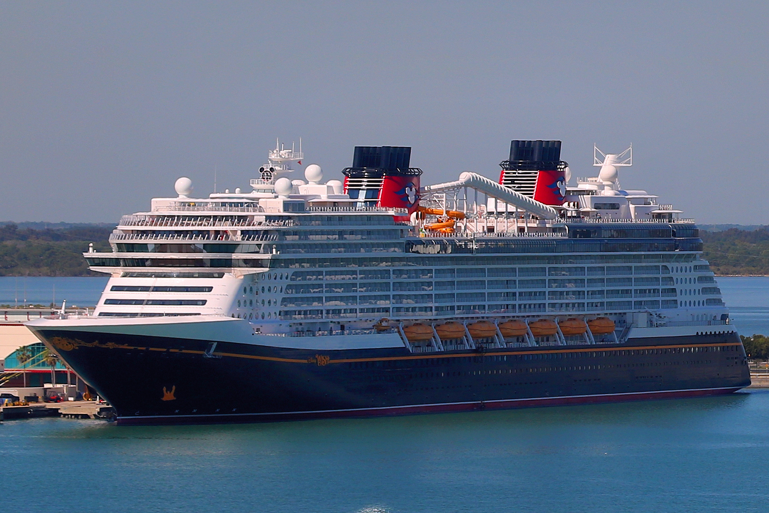 Disney Wish, primer barco de la clase Wish de Disney Cruise Line