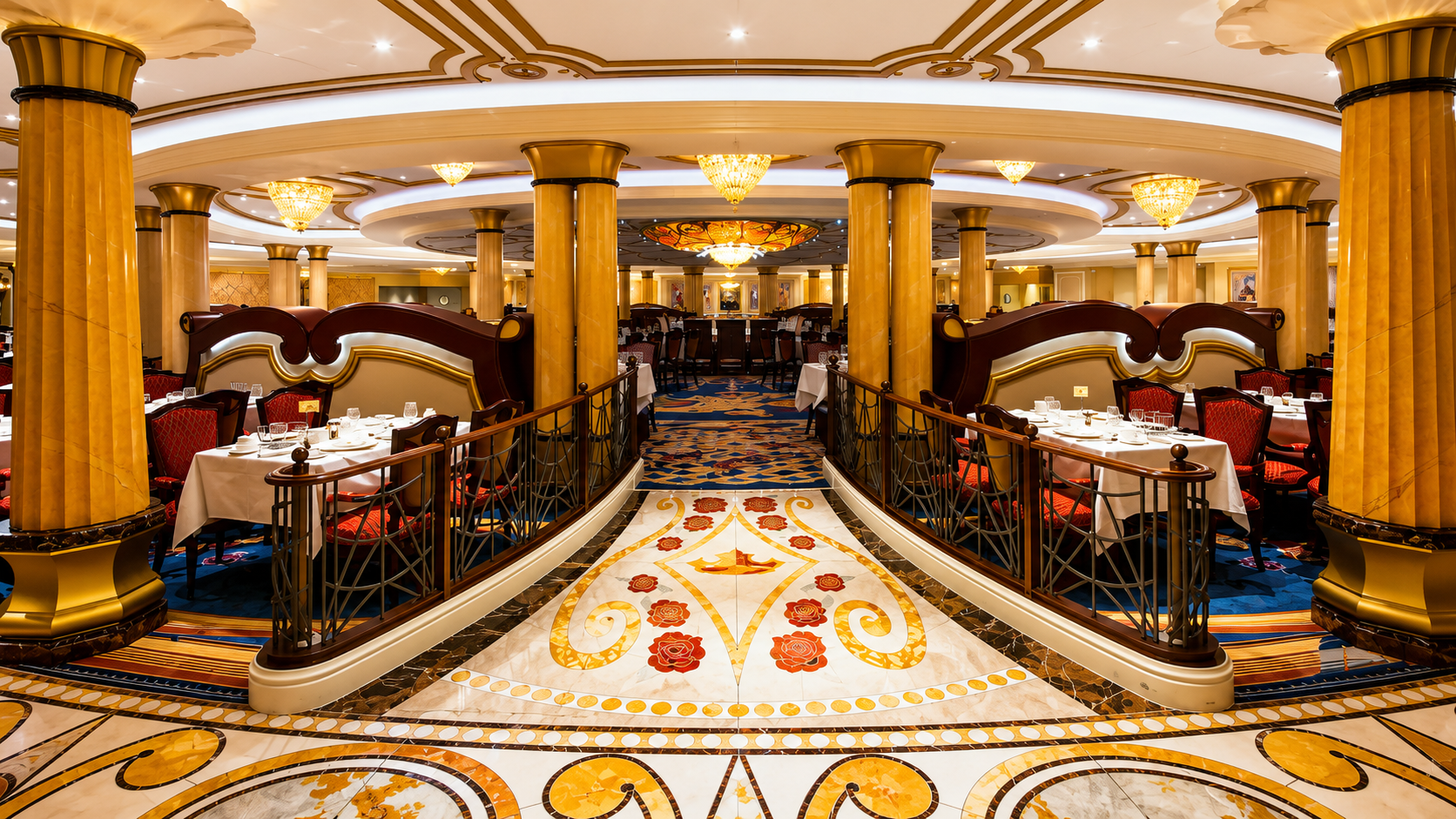 Royal Palace, restaurante rotativo de Disney Cruise Line